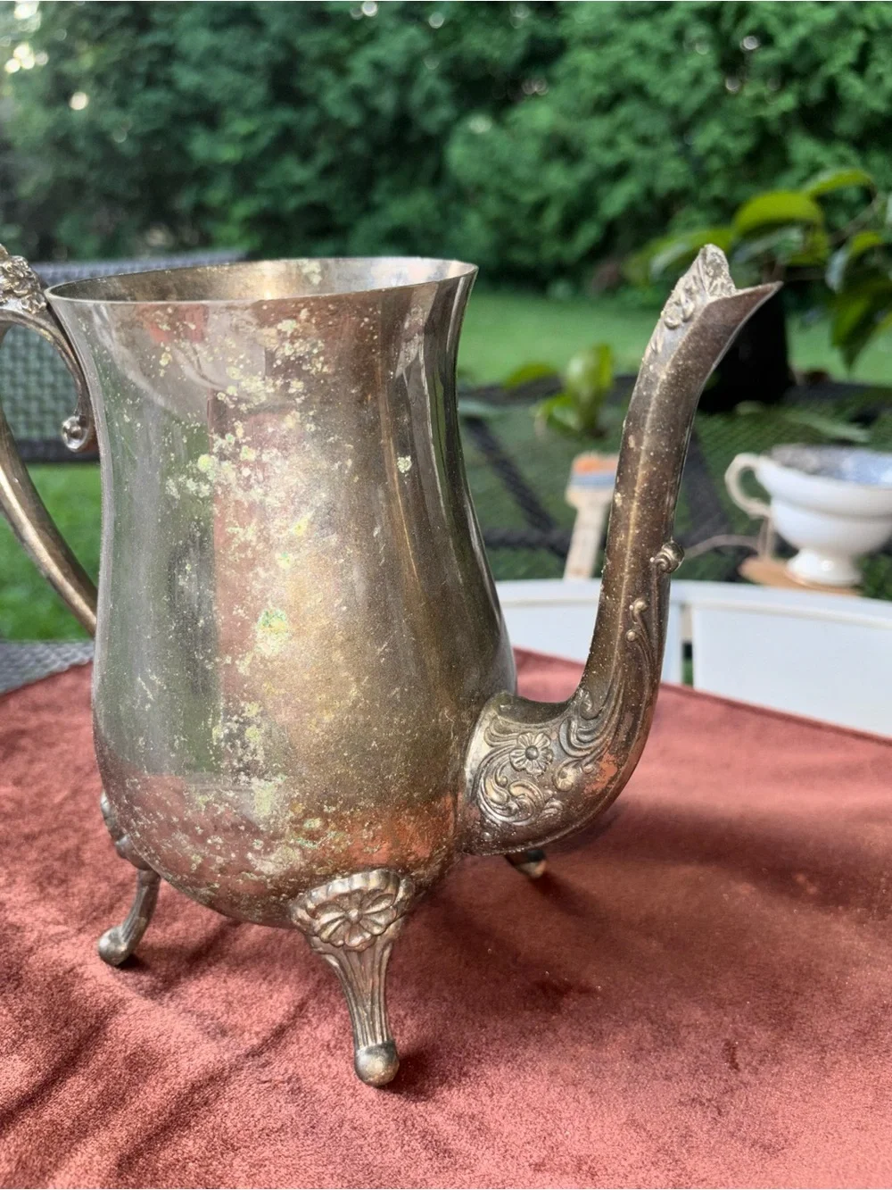 Vintage Silver-Tone Decorative Teapot - Elegant Home Dining Accent